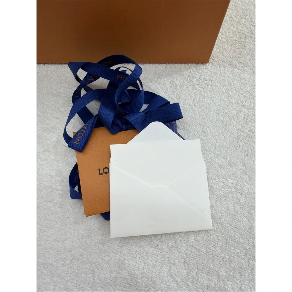 2-AUTH  LOUIS VUITTON MEDIUM EMPTY CLASSIC STORAGE GIFT BOX 12.25